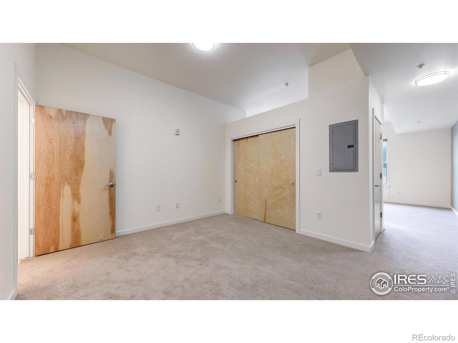 204 Maple Street 403