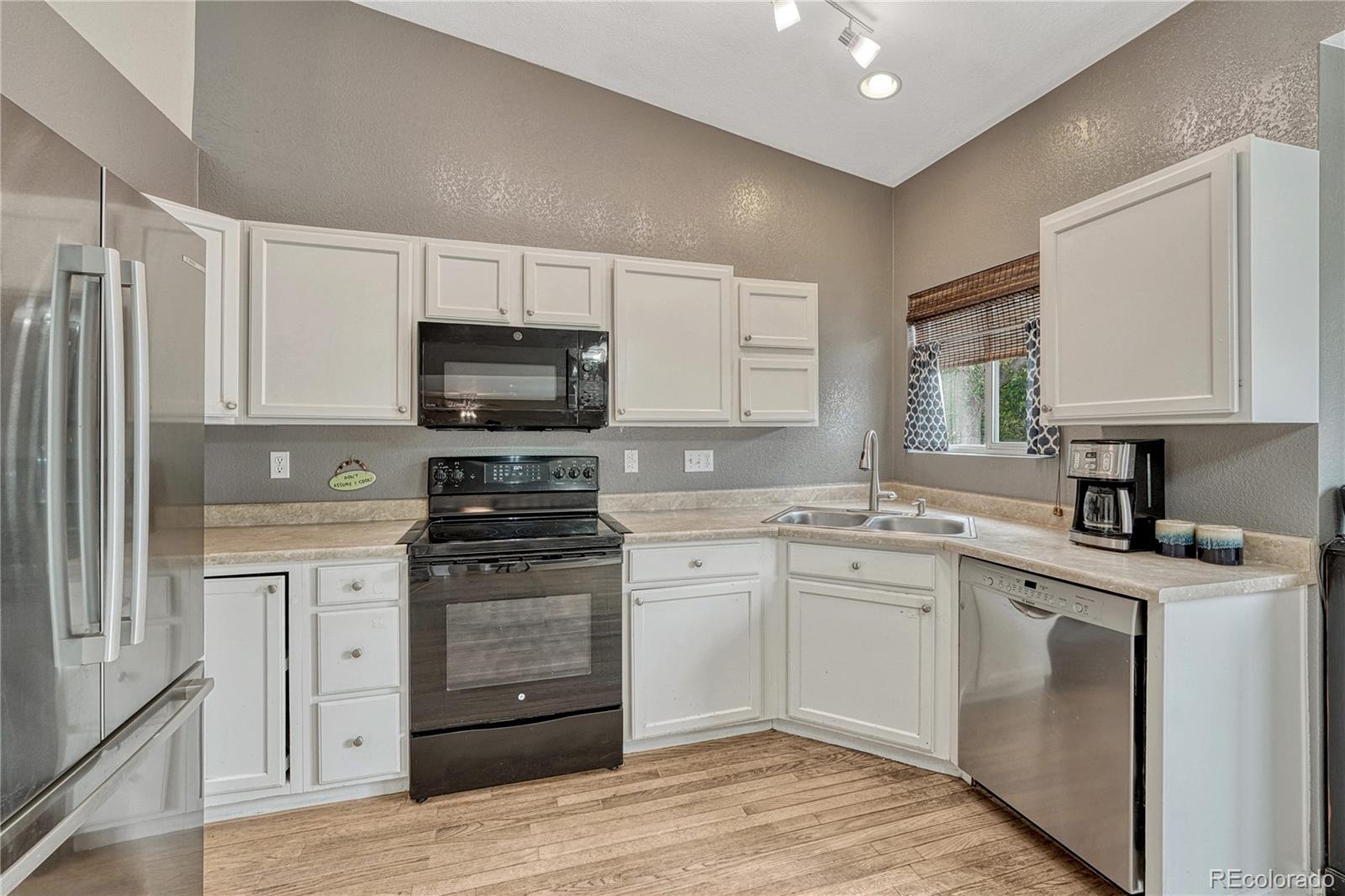 21789 Farmingdale Way, Parker, CO, 80138 4 21789 Farmingdale Way