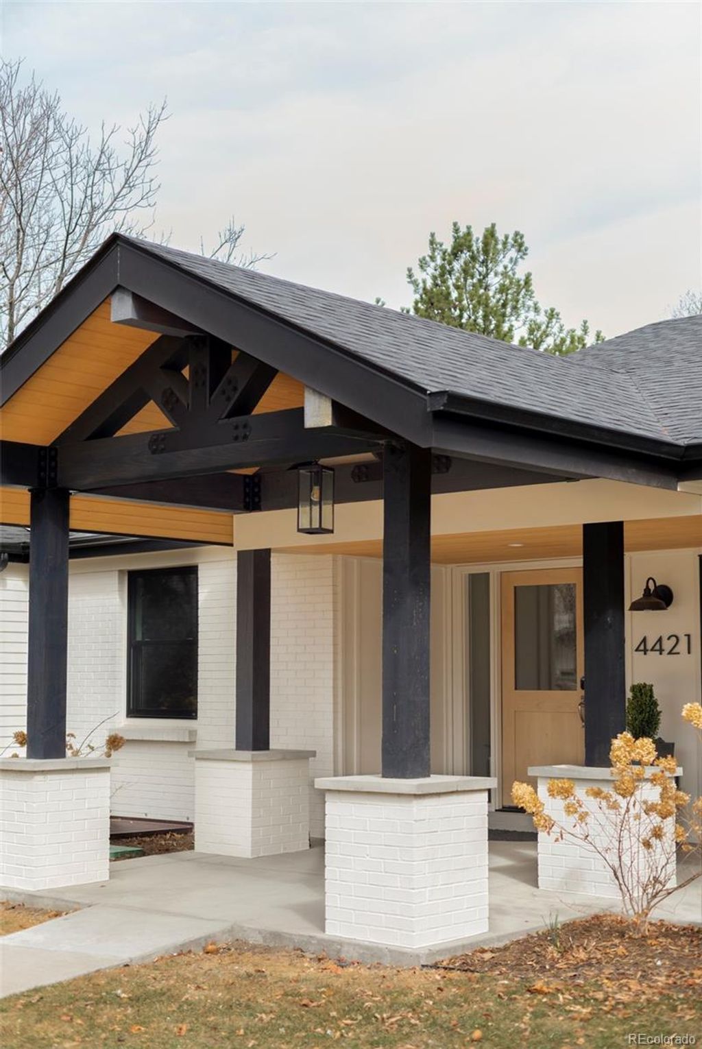 Photo of 4421 Sumac Lane, Littleton, CO 80123 (MLS # 8847283)