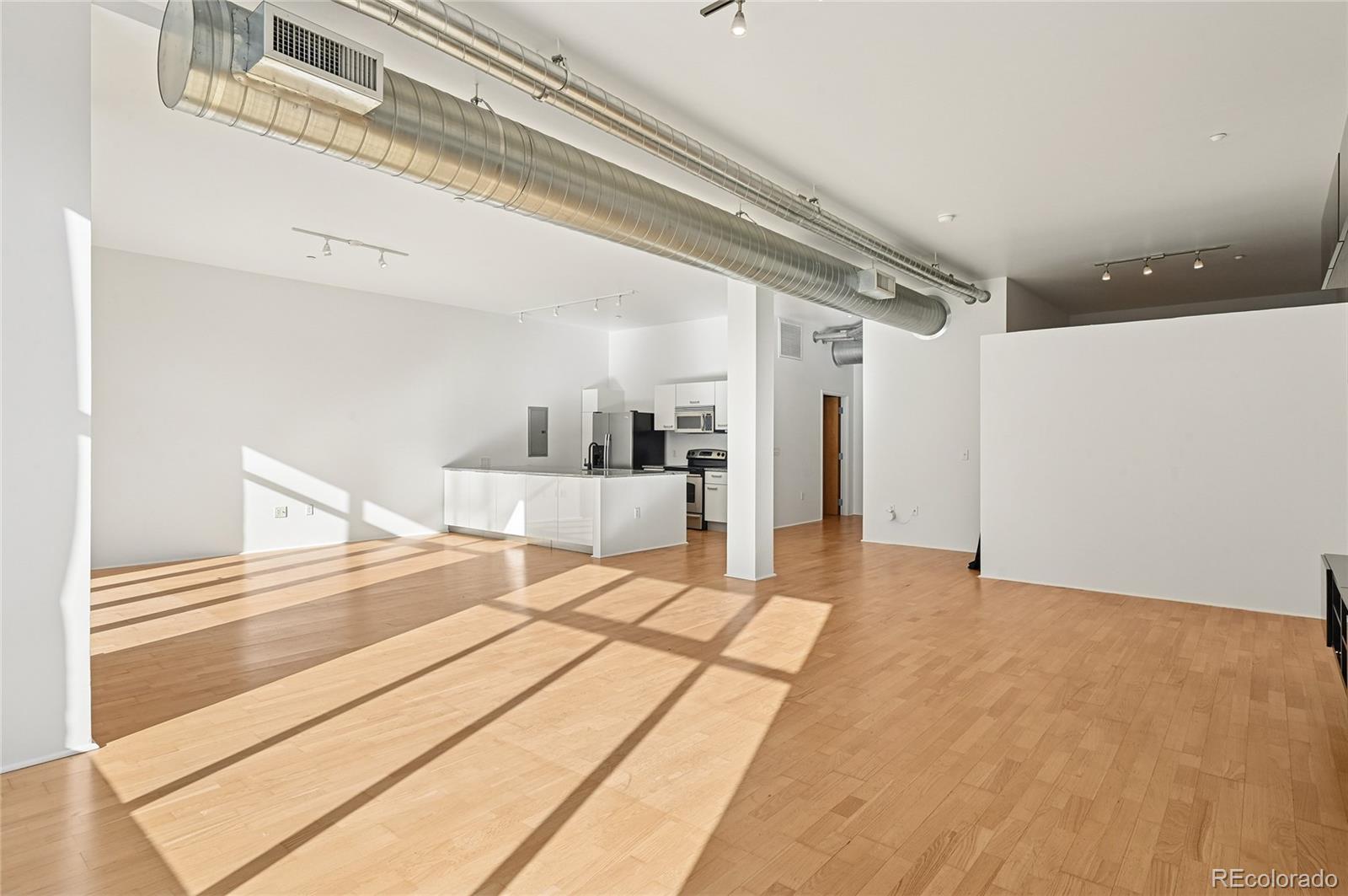 3100 Huron Street 2C