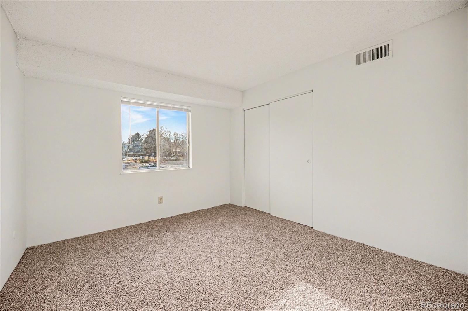 10211 Ura Lane 3-201