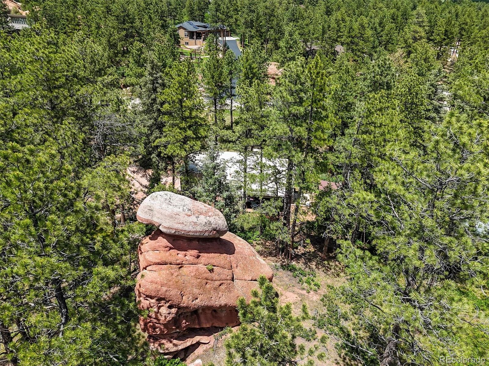 6100 Apache Drive, Larkspur, CO, 80118 4 6100 Apache Drive