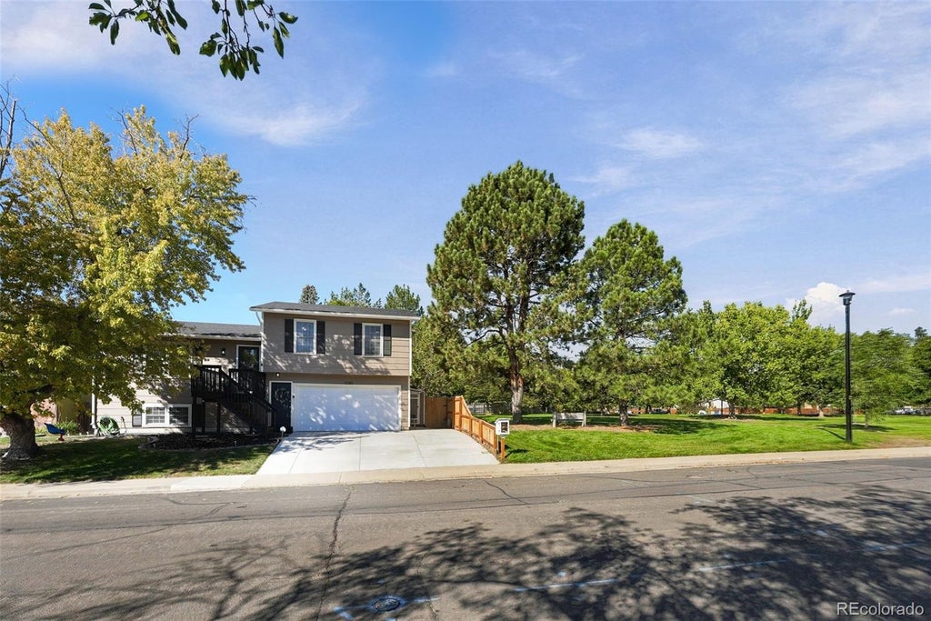 Photo of 12961 S Princess Circle, Broomfield, CO 80020 (MLS # 6892191)
