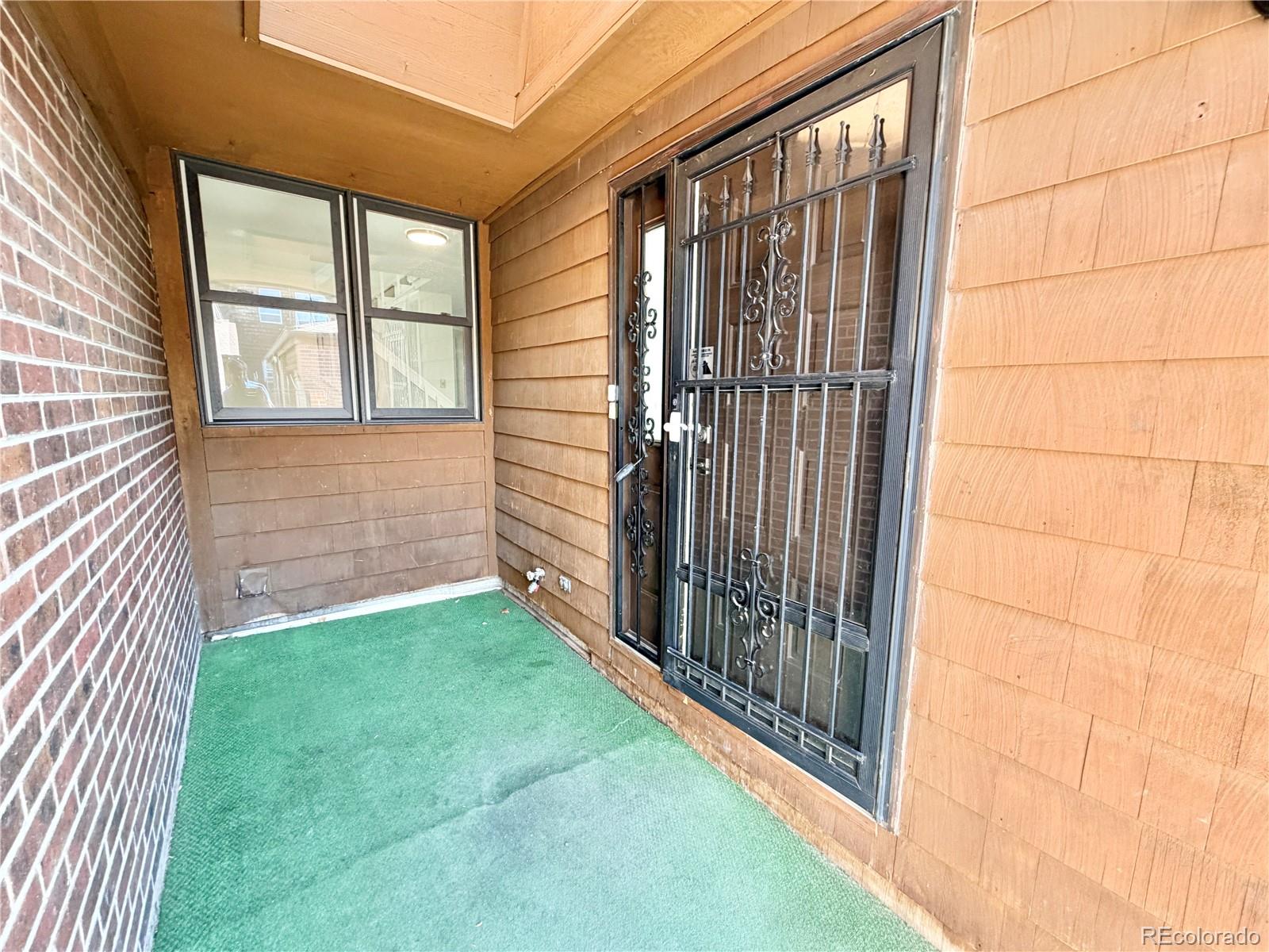 12232 E 2nd Drive