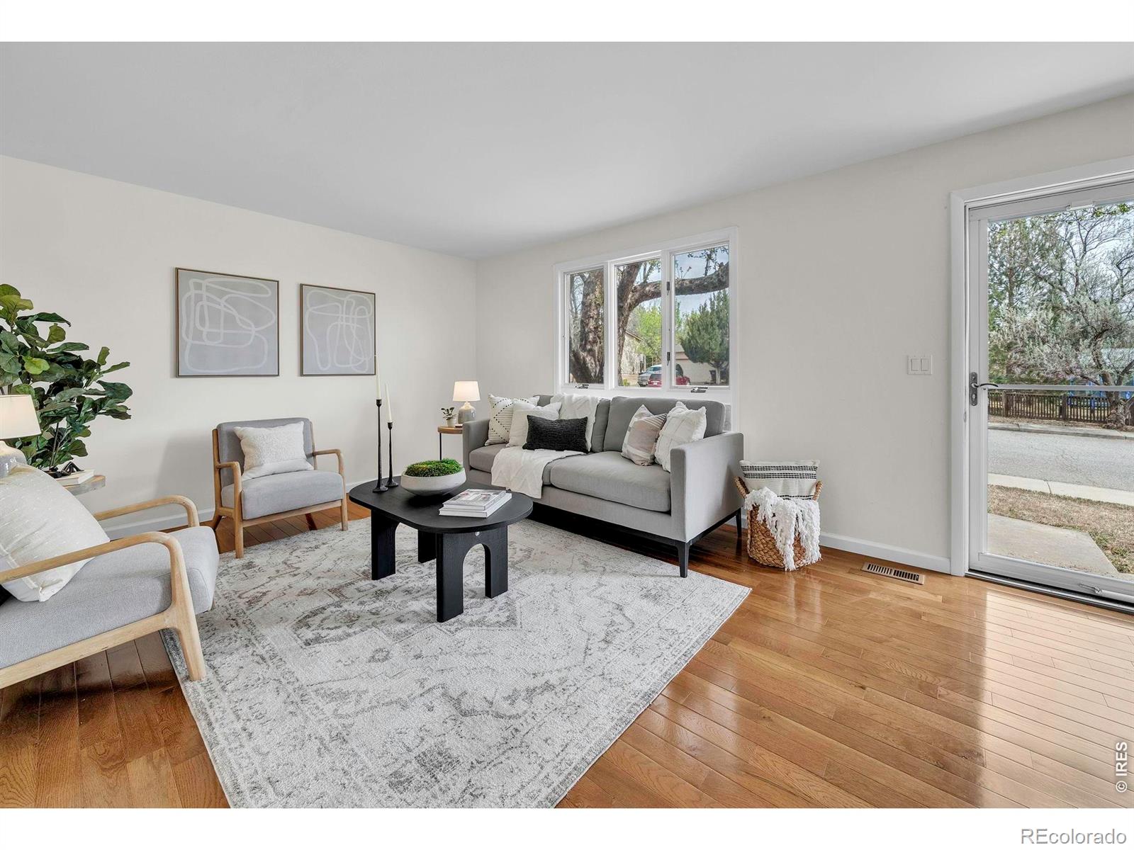 4493 Canterbury Drive