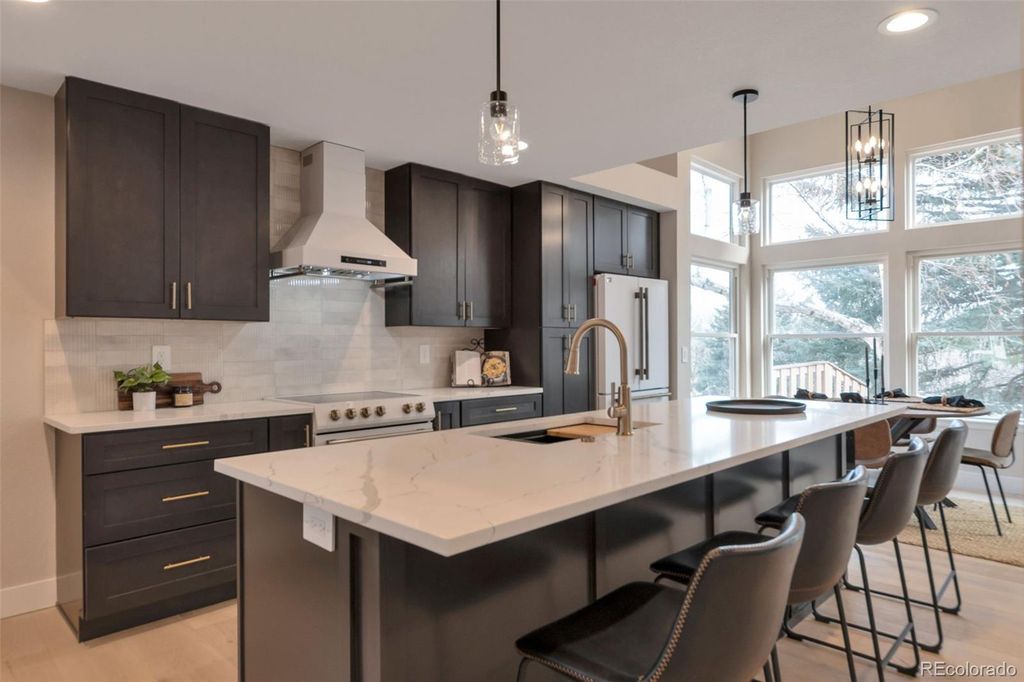 Photo of 14 Stonehaven Court, Littleton, CO 80130 (MLS # 3368043)