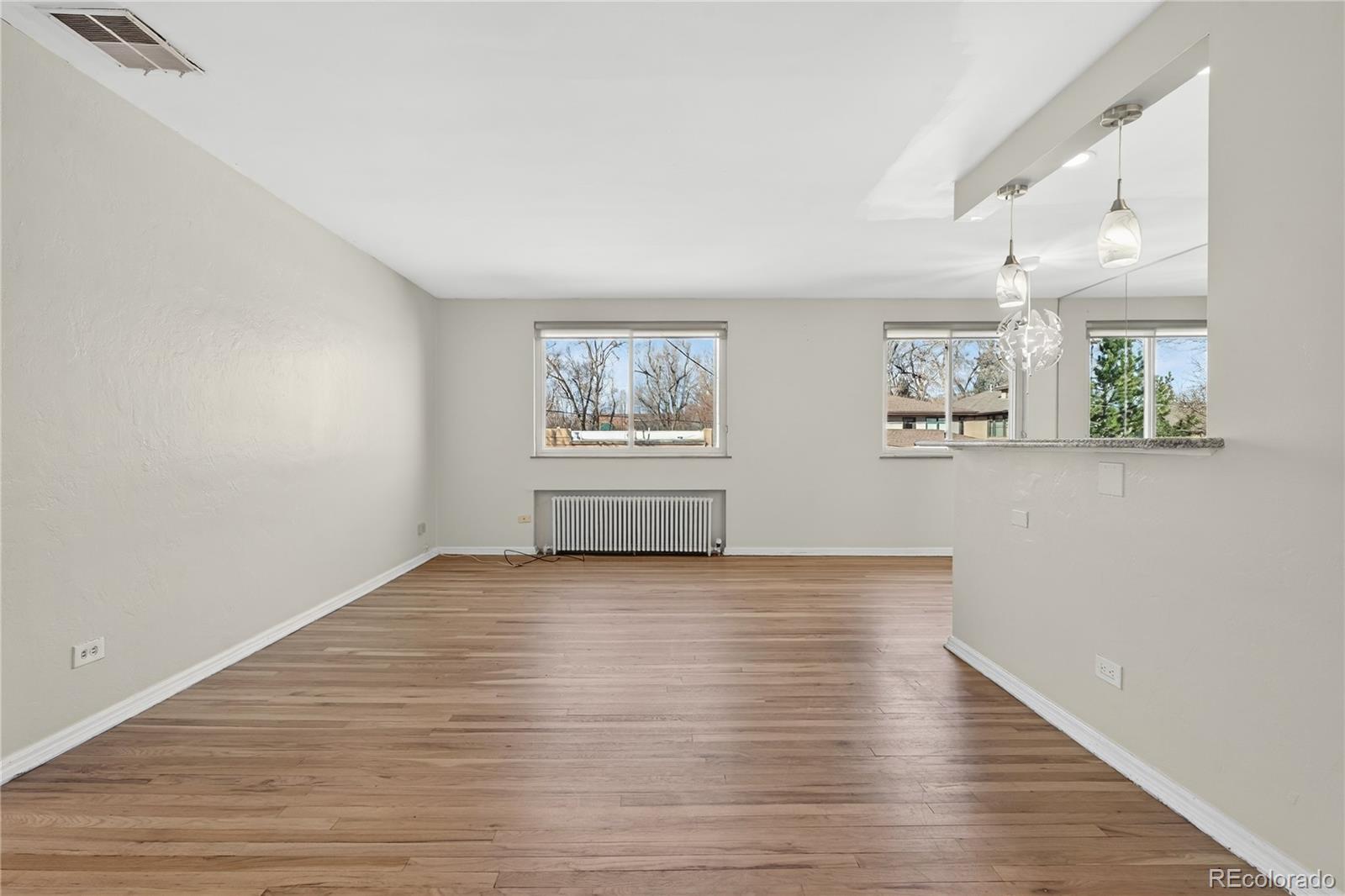 525 Jackson Street 304