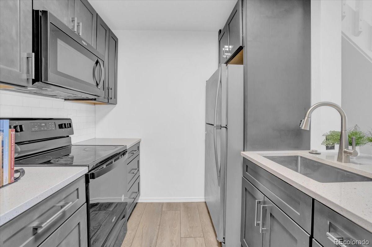 3066 W Prentice Avenue G