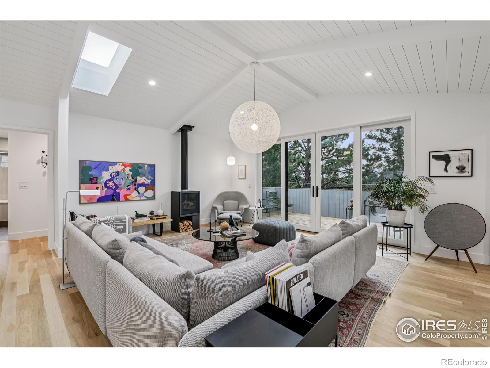 1430 Moss Rock Place