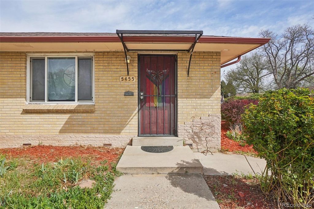 Photo of 5455 E 36th Avenue, Denver, CO 80207 (MLS # 3244264)