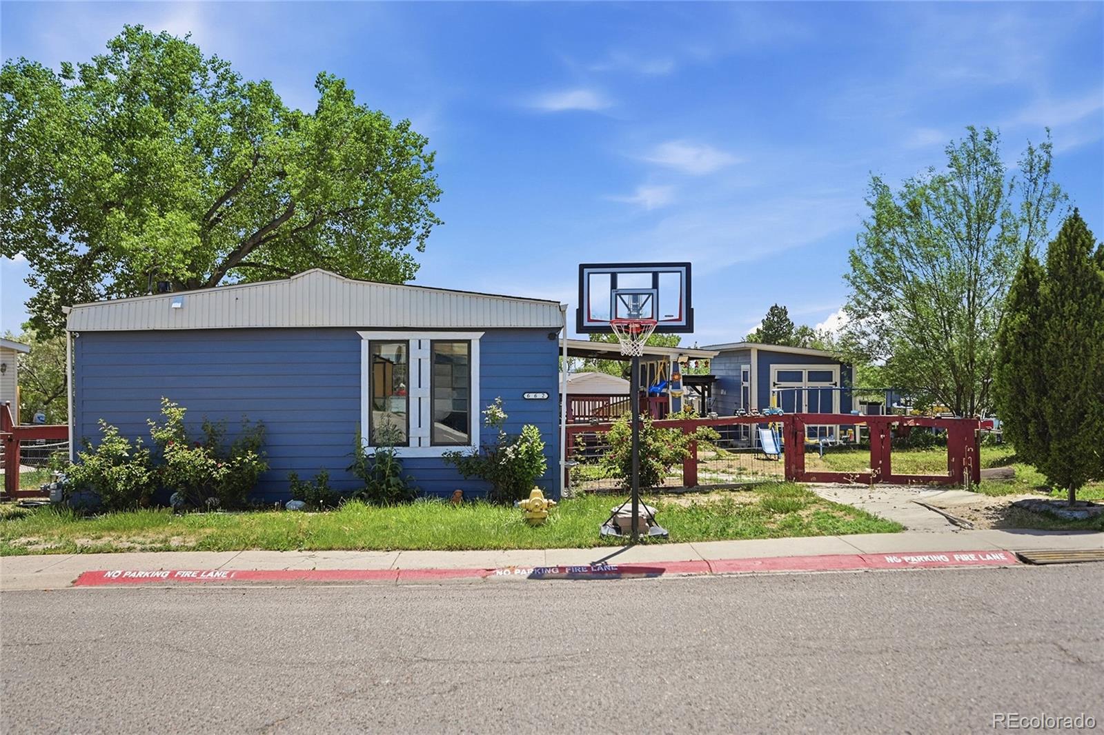 4210 E 100th Ave