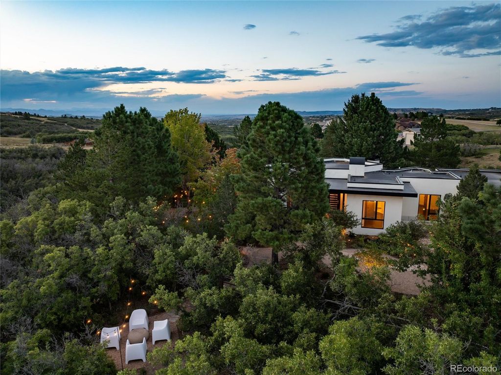 Photo of 3823 Castle Butte Dr, Castle Rock, CO 80109 (MLS # 6231850)