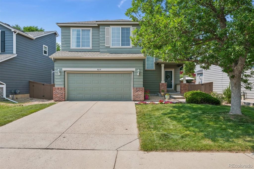 Photo of 9659 Queenscliffe Drive, Littleton, CO 80130 (MLS # 6567121)