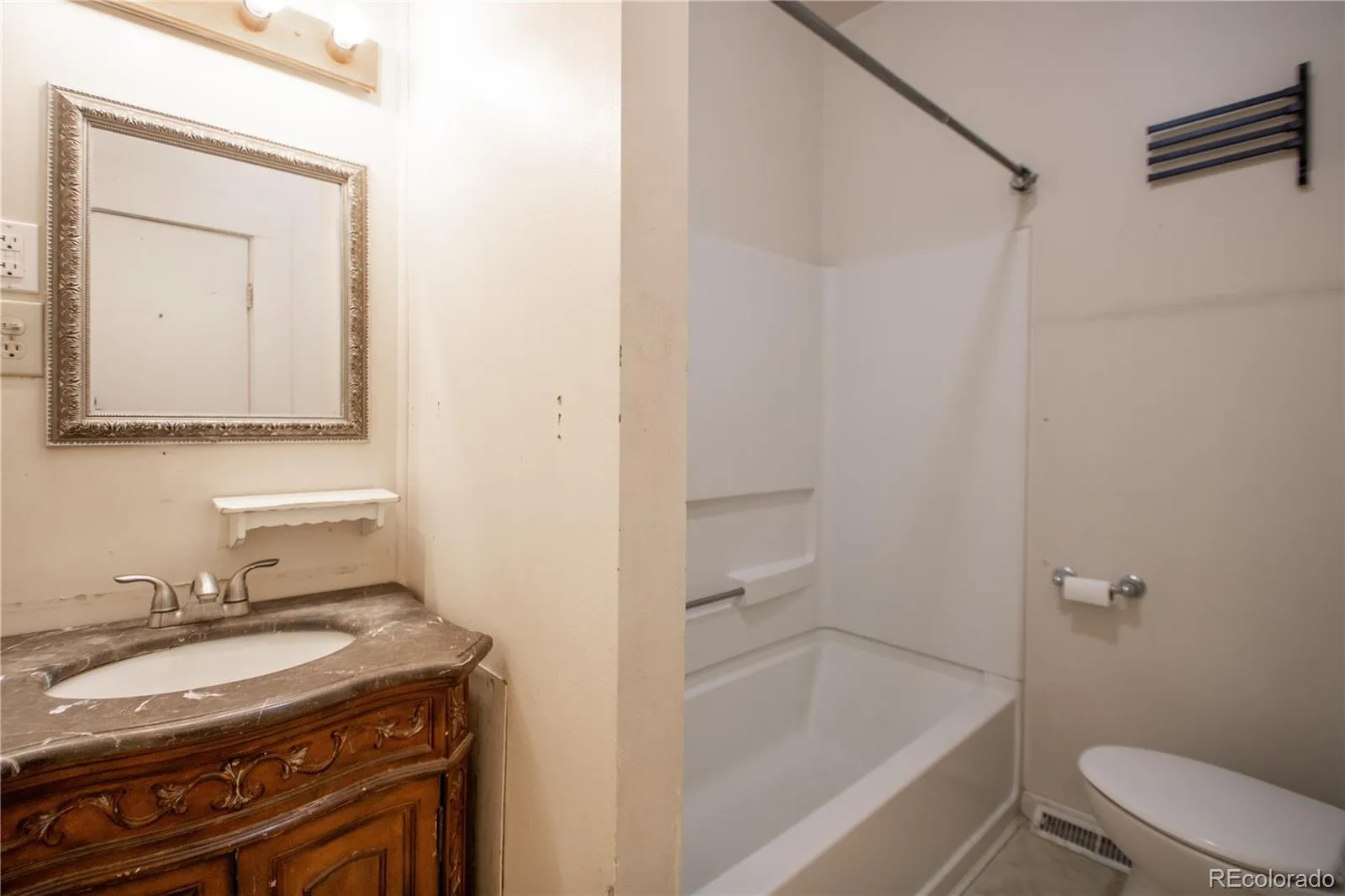 Fort Morgan, Colorado 80701, United States, 2 Bedrooms Bedrooms, ,2 BathroomsBathrooms,Residential,Coming Soon,94269