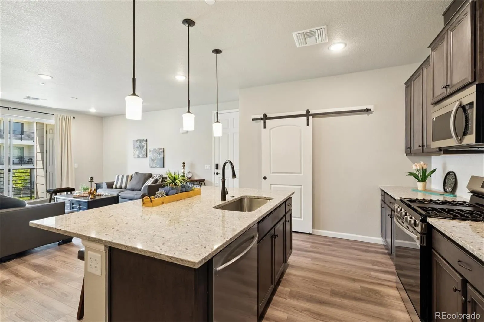 Denver, Colorado 80249, United States, 2 Bedrooms Bedrooms, ,2 BathroomsBathrooms,Residential,Active,178957