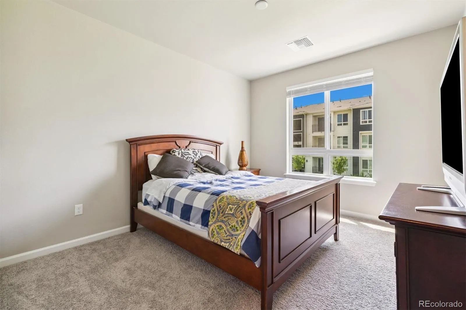 Denver, Colorado 80249, United States, 2 Bedrooms Bedrooms, ,2 BathroomsBathrooms,Residential,Active,178957