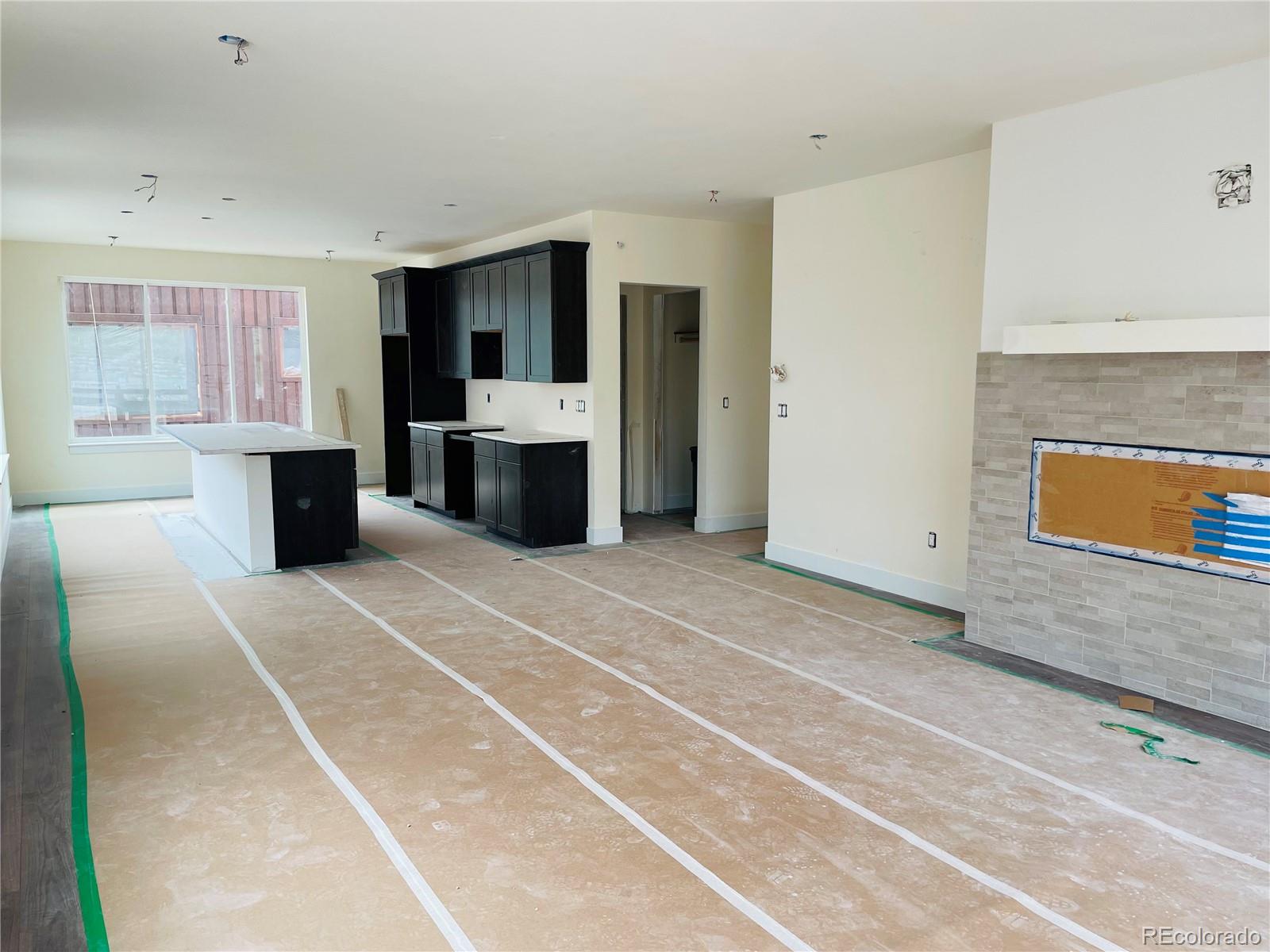 Photo 5 of 25 of 1301 Adams Avenue 106 townhome