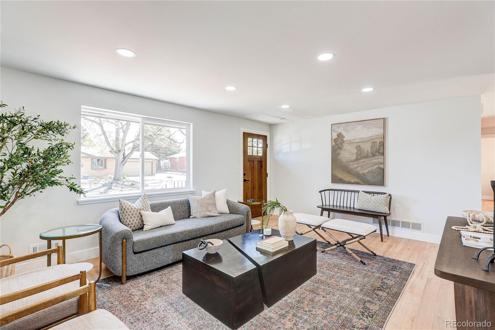 6579 S Lincoln Street