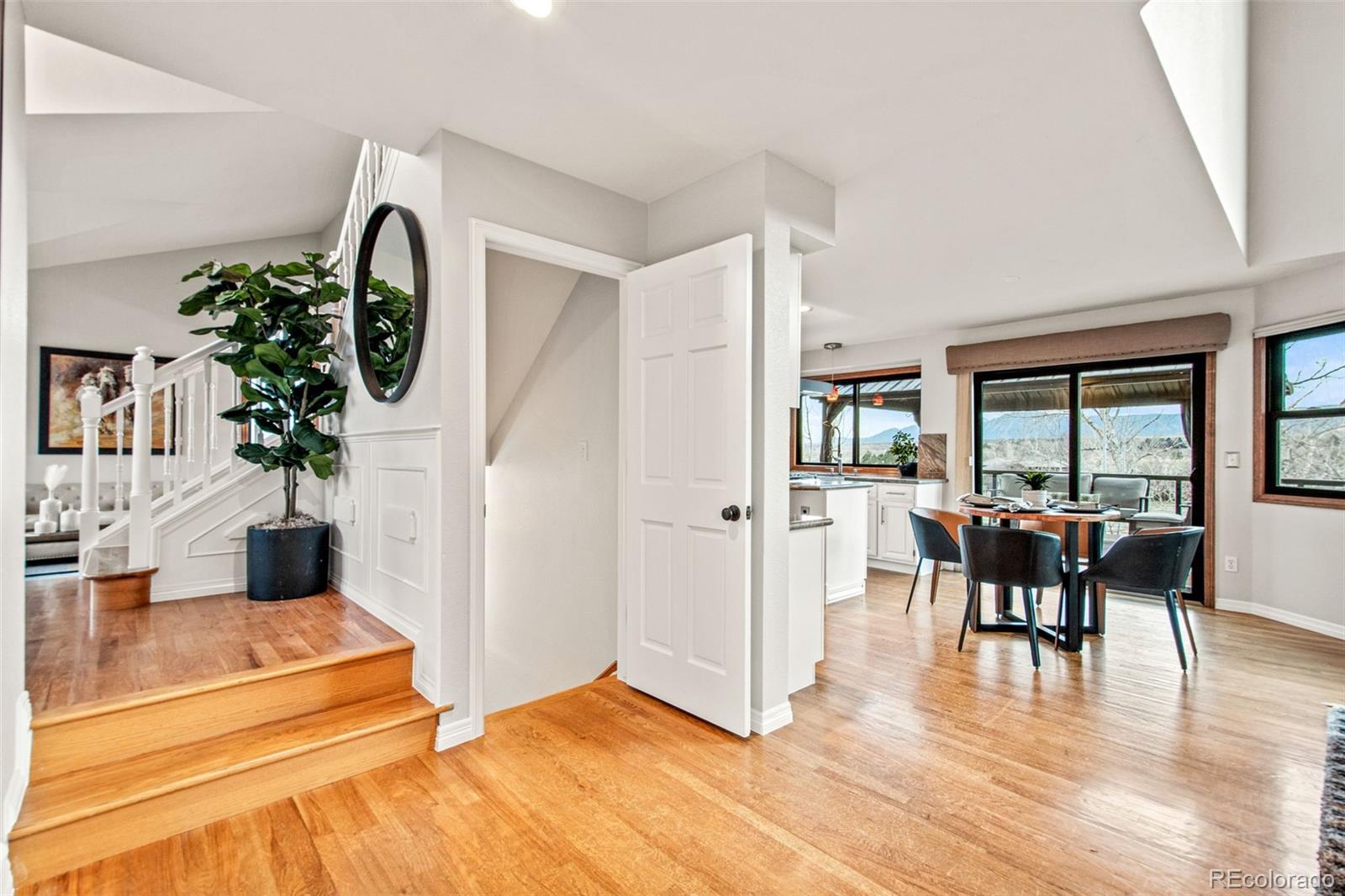 4534 Palmer Court