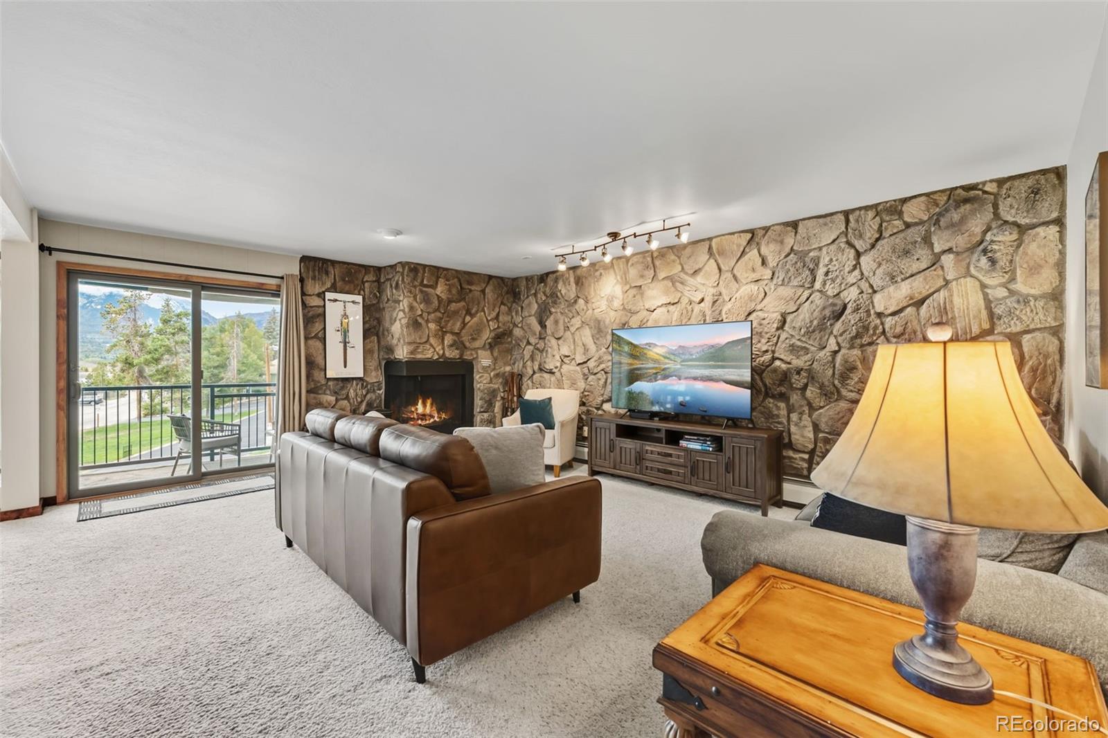 112 E La Bonte Street 202