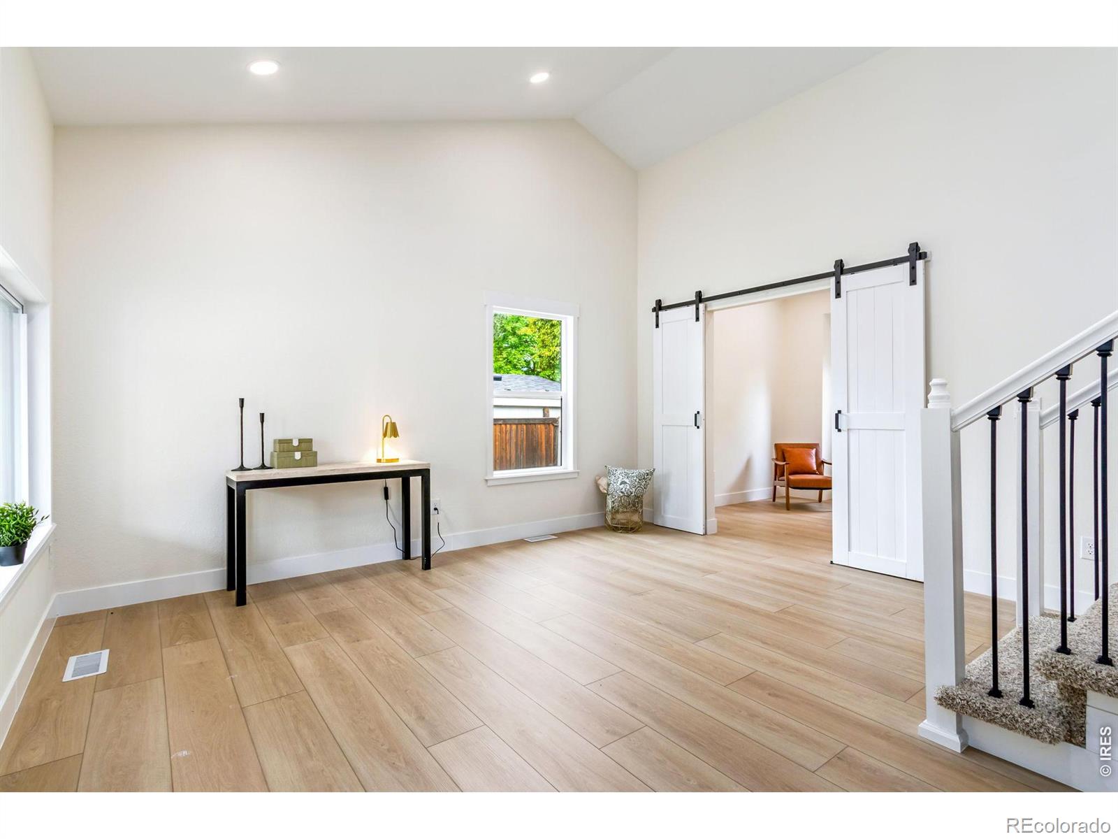2212 Stonegate Drive
