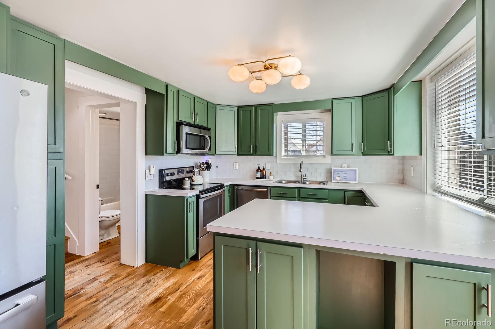 4648 Josephine Street