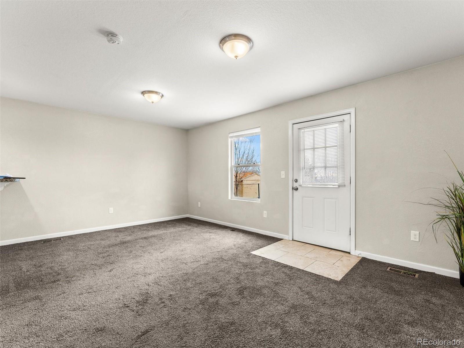 400 Del Norte Street