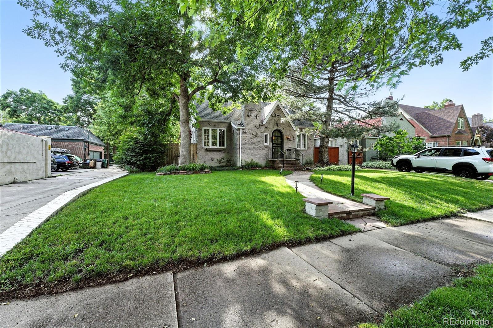 1731 Locust Street