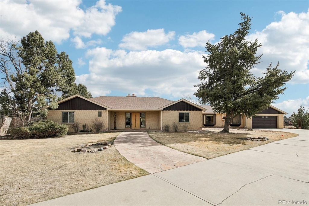 Photo of 2100 Routt Street, Lakewood, CO 80215 (MLS # 3161699)