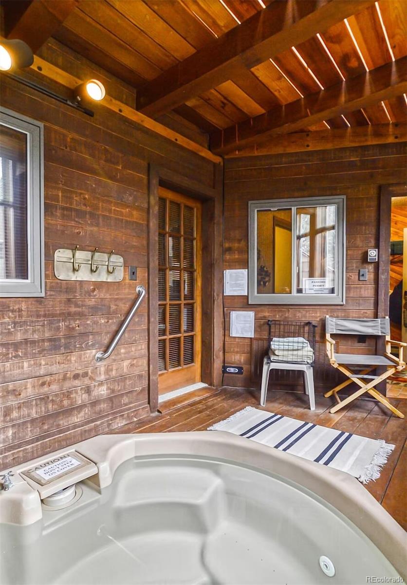 151 Telemark Drive 15