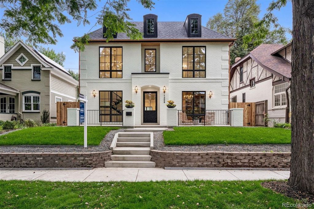 Photo of 1208 S Vine Street, Denver, CO 80210 (MLS # 9992663)