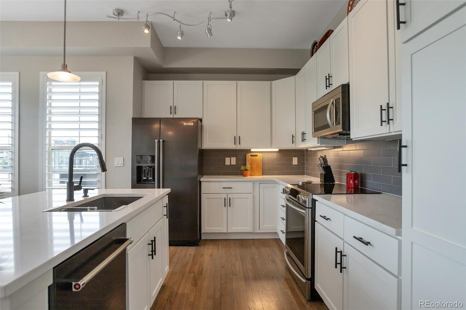 10111 Inverness Main Street 301