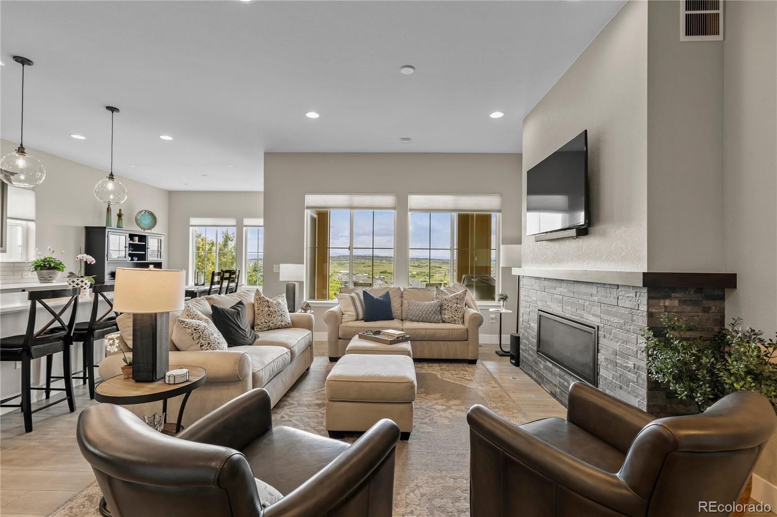 7129 Canyonpoint Road