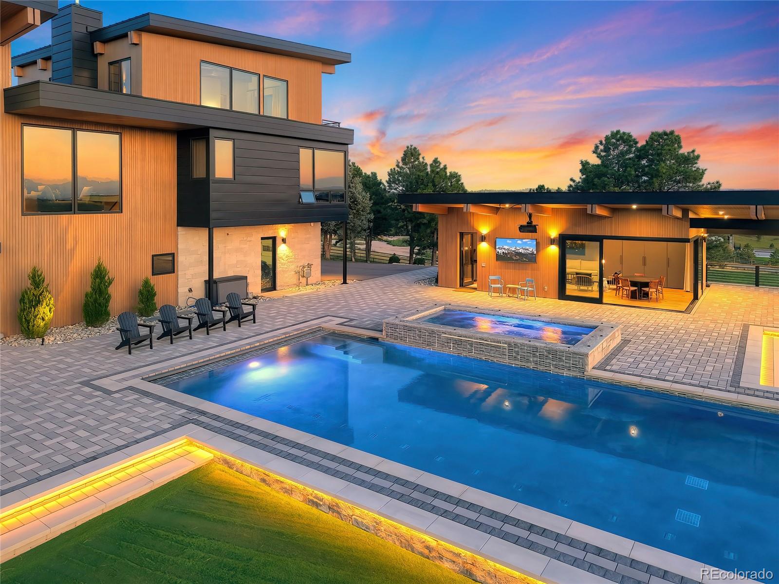 10811 Shadow Pines Road