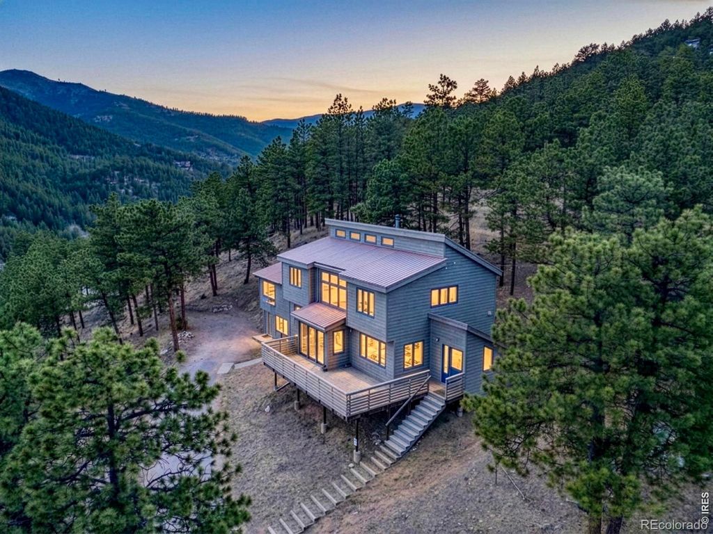 Photo of 99 Arroyo Chico, Boulder, CO 80302 (MLS # IR1055229)