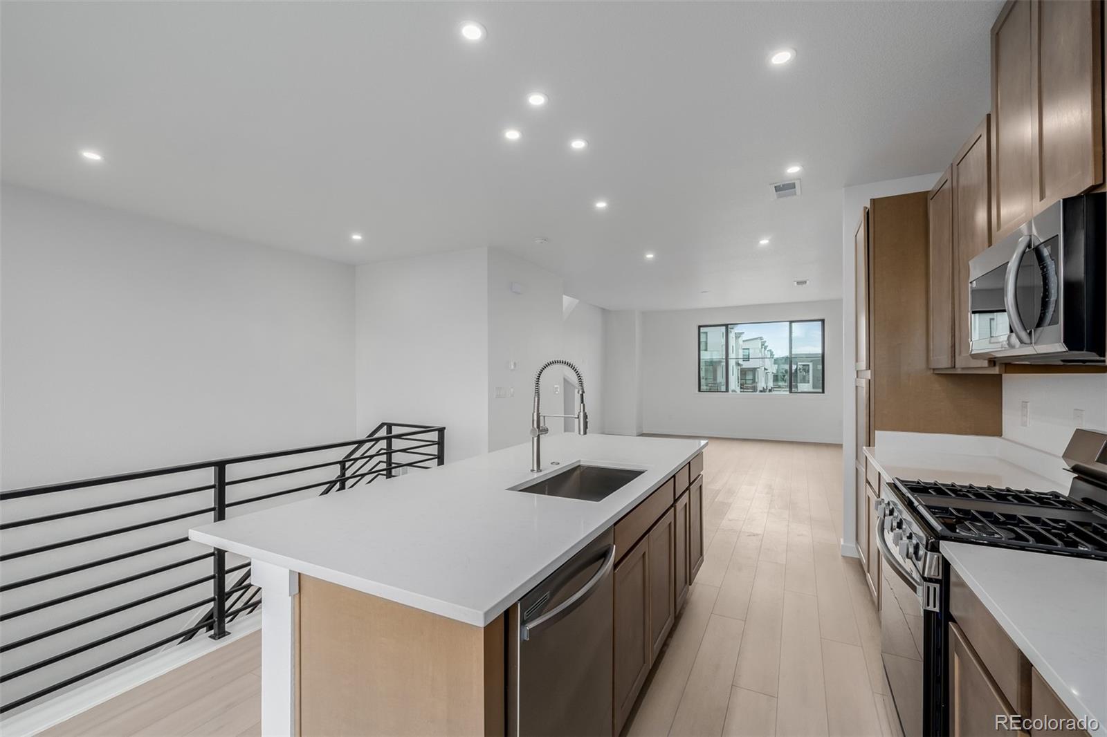 2076 S Holly Street 2