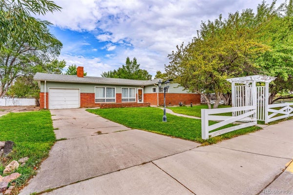709 BERKELEY AVE, ALAMOSA, CO 81101 - Image c0c20e06cfbb6708f4c585ecdc5b94dc/3234126696
