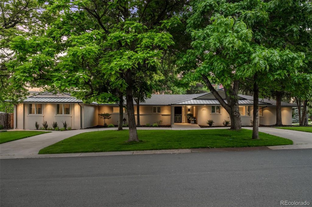 Photo of 3901 S Dexter Street, Cherry Hills Village, CO 80113 (MLS # 4930002)