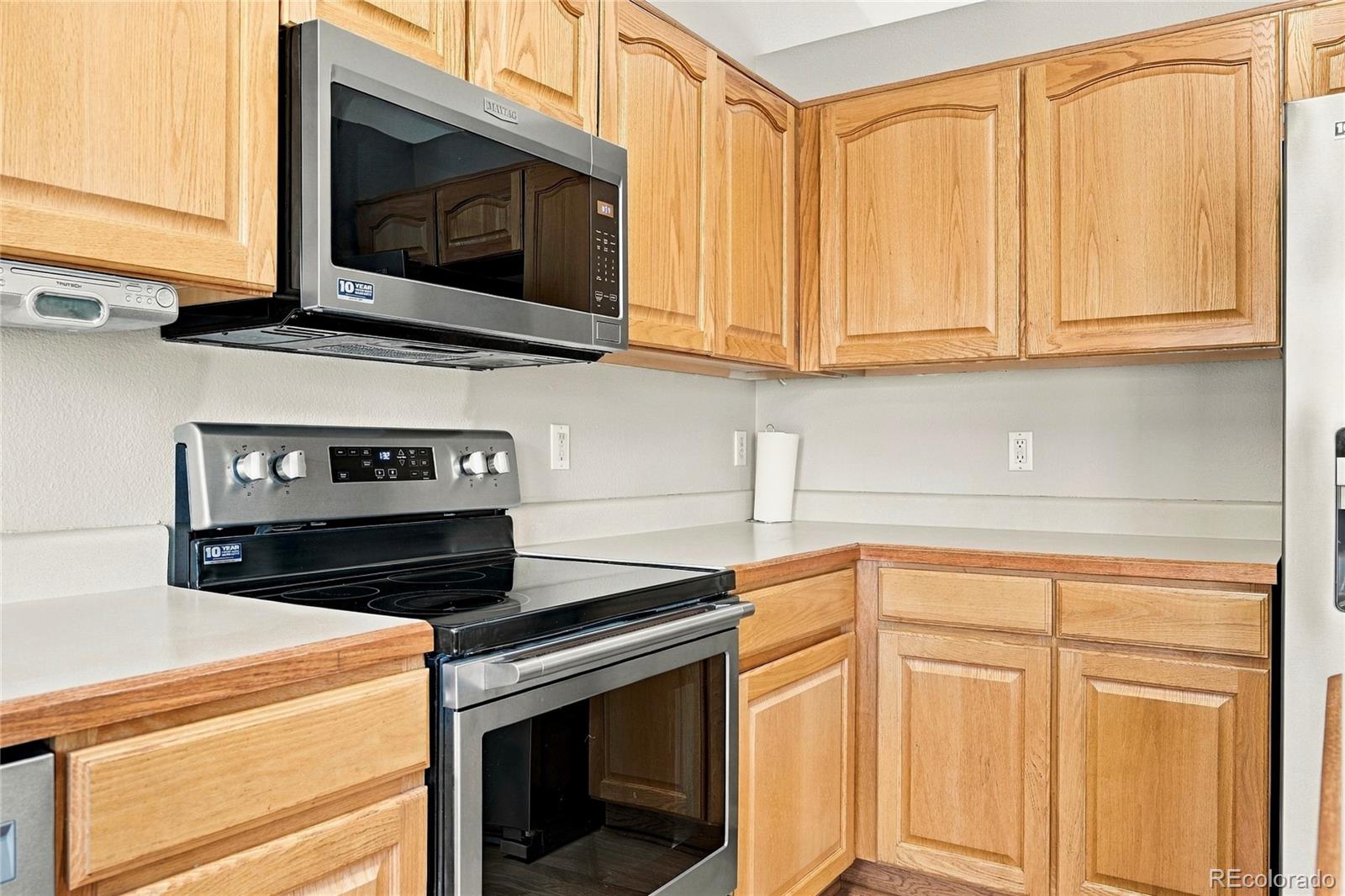 9871 Castle Ridge Circle