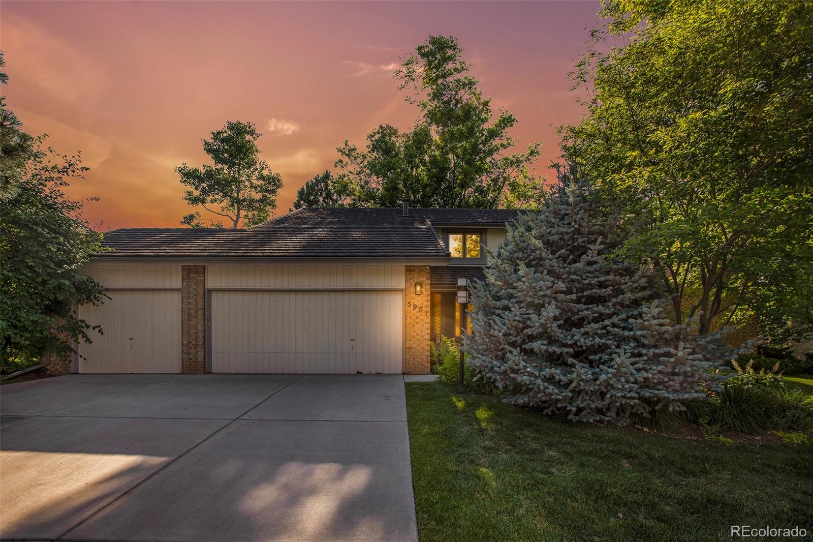 5961 S Boston Street