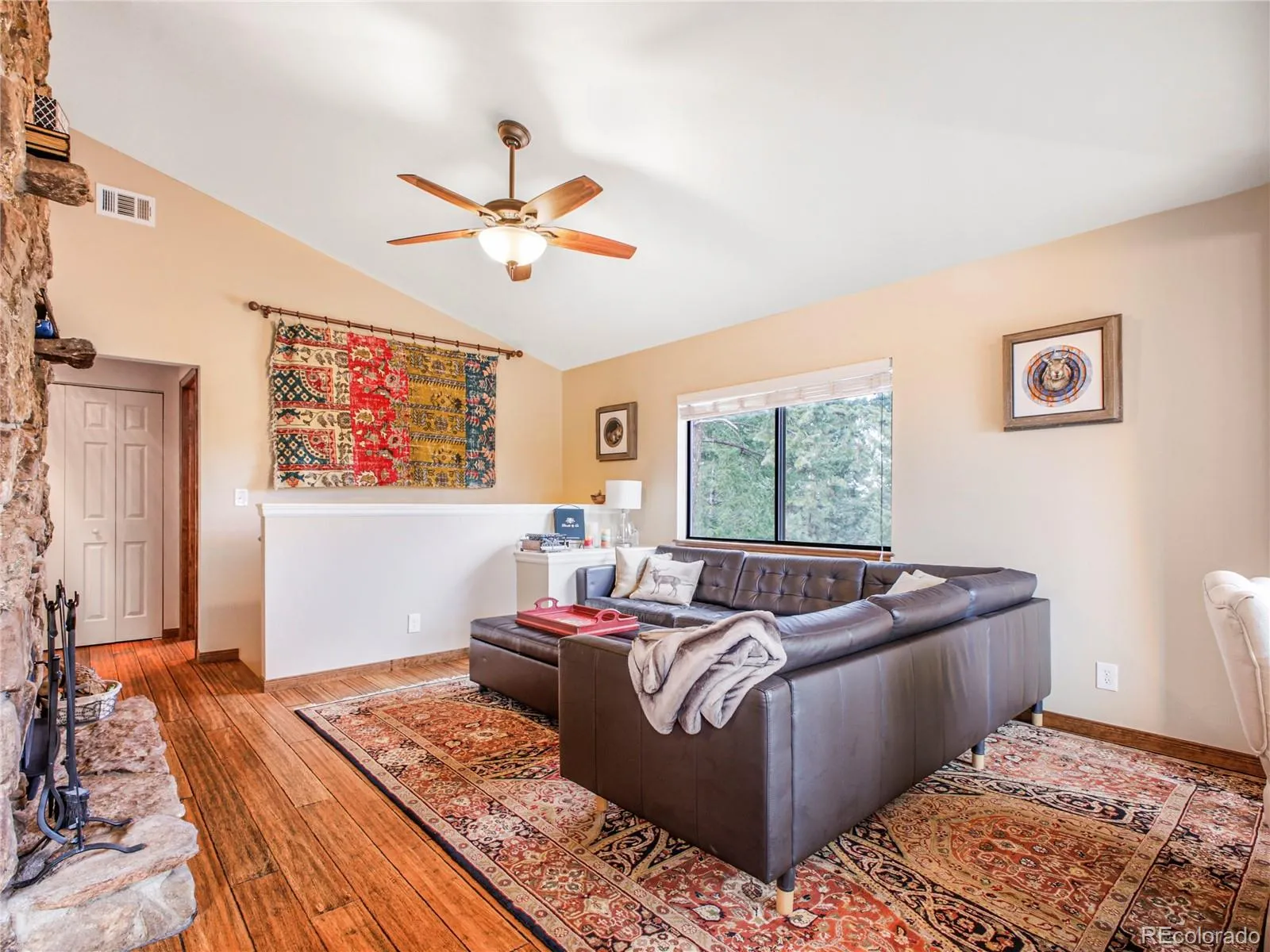 Indian Hills, Colorado 80454, United States, 2 Bedrooms Bedrooms, ,2 BathroomsBathrooms,Residential,Active,110582