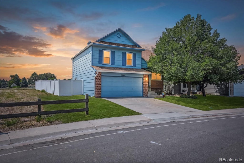 Photo of 5012 W 77th Dr Drive, Westminster, CO 80030 (MLS # 6100820)