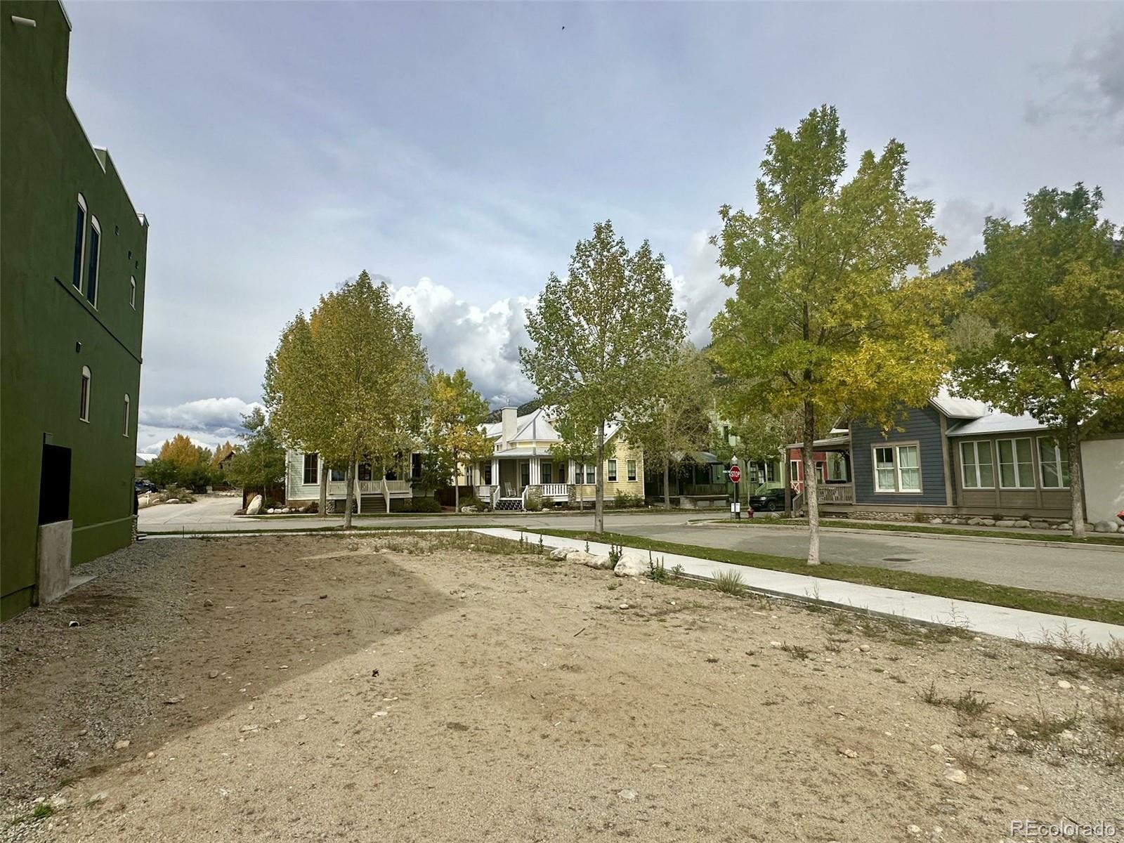TBD River Park Rd