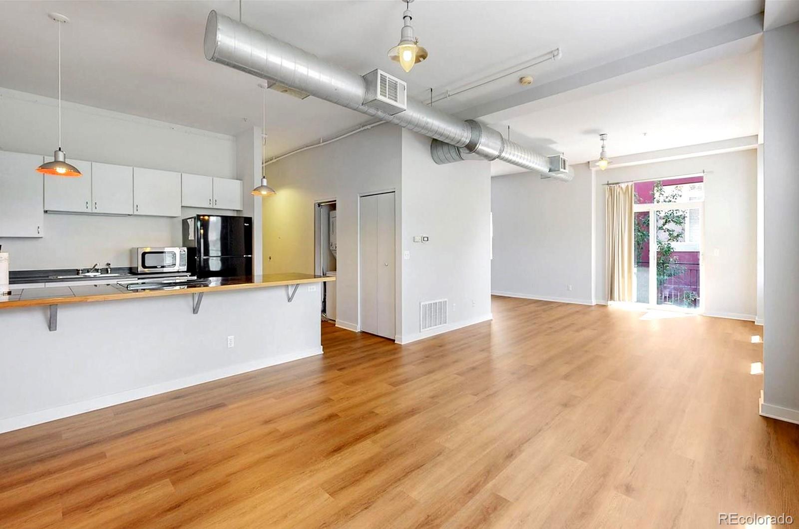 1521 Central Street 2D