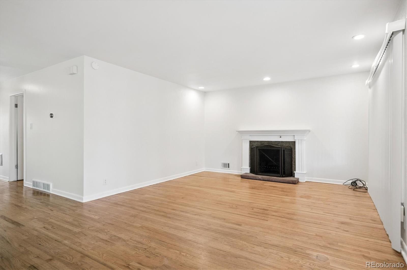 6640 S Williams Circle