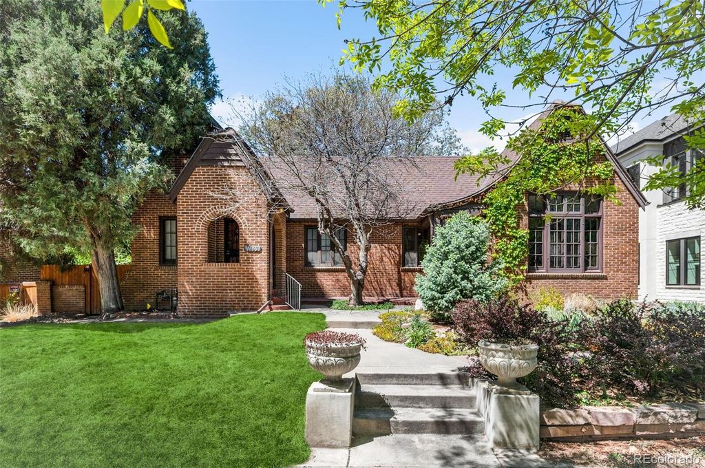 Photo of 1665 Bellaire Street, Denver, CO 80220 (MLS # 6936953)