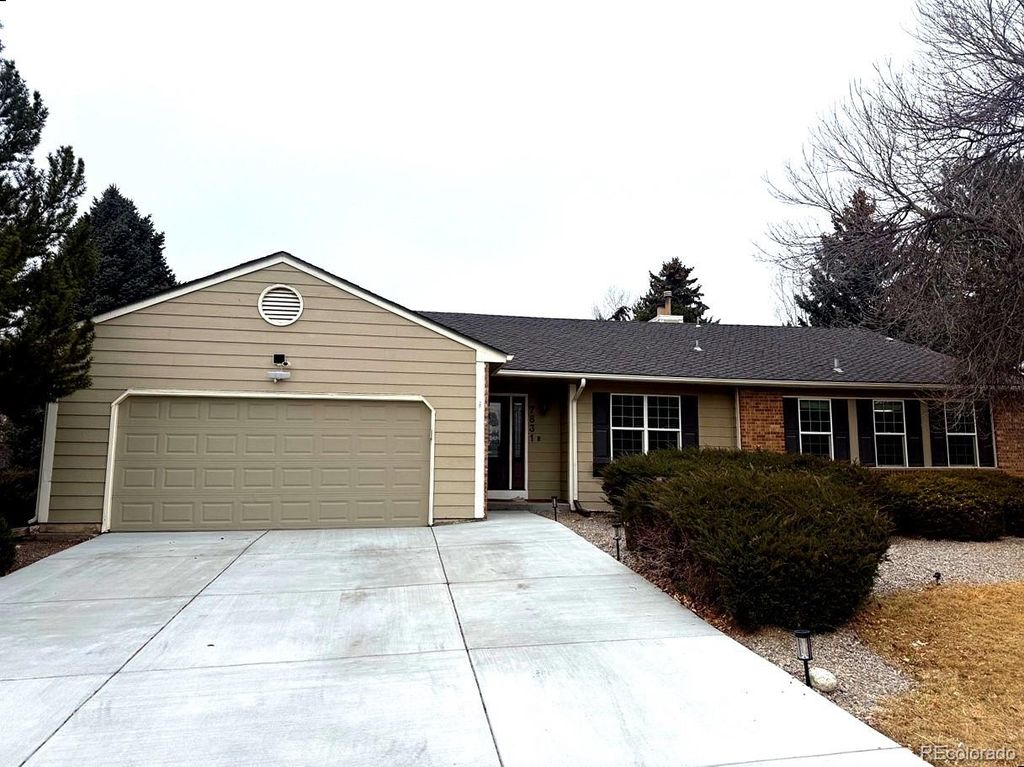 Photo of 7831 Sangre De Cristo Rd, Littleton, CO 80127 (MLS # 5242902)