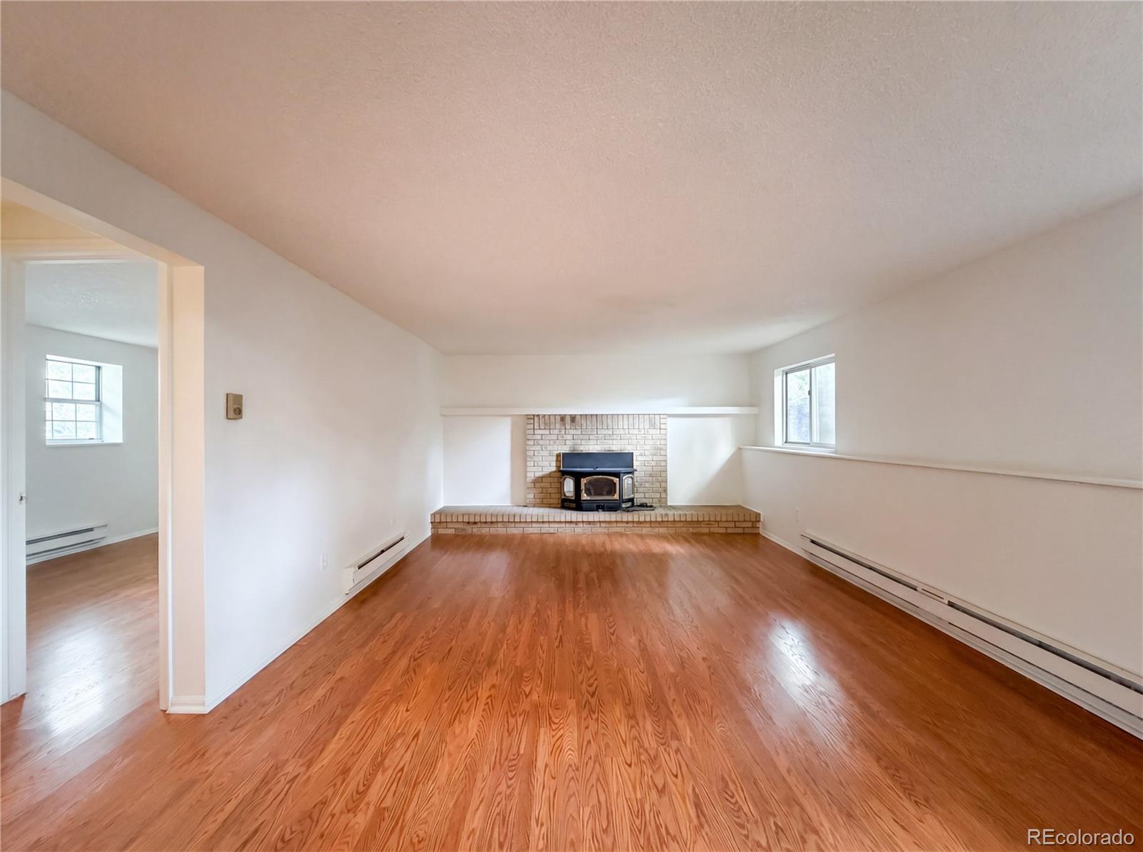 2114 S Eagle Court