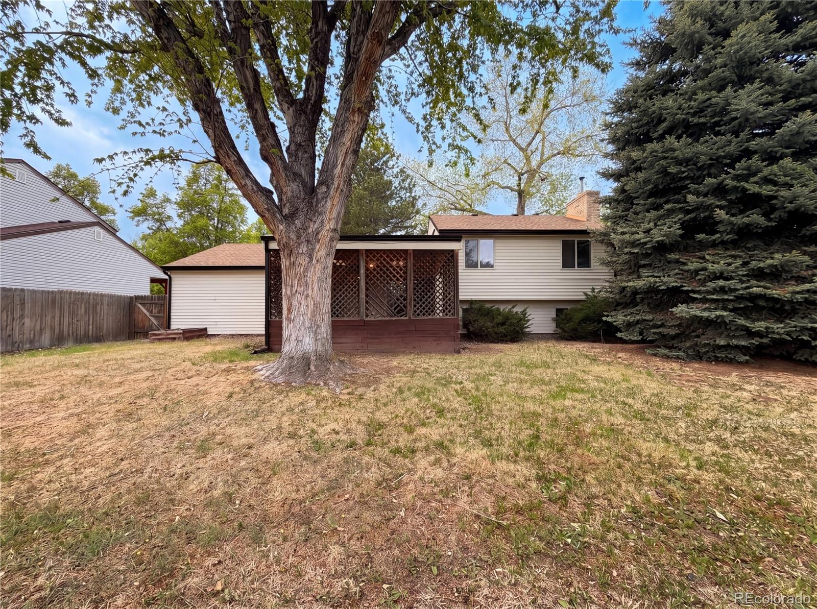 2114 S Eagle Court