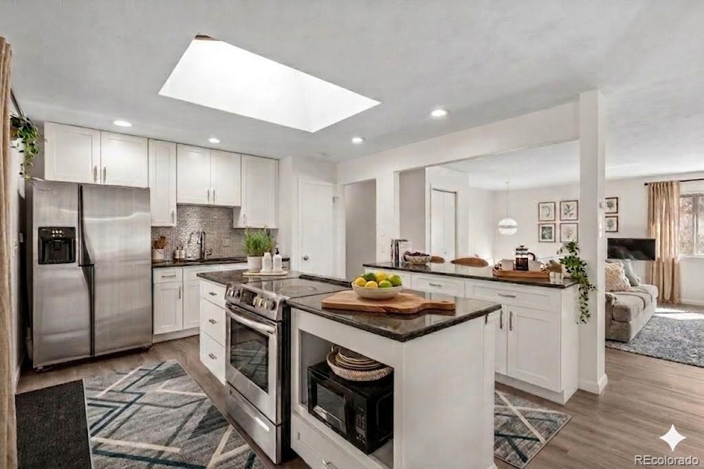 2921 S Downing Street